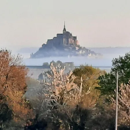 A 5minutes Du Mont St-michel 빌라 *